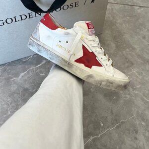 Golden Goose
